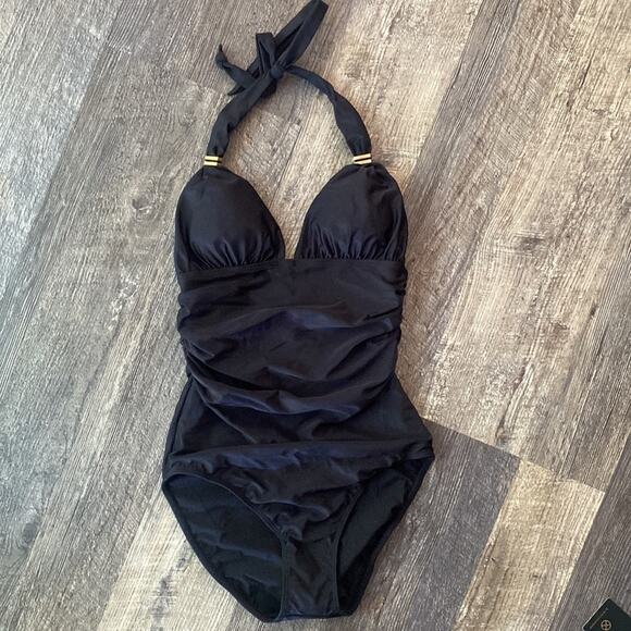 Bia Tube One Piece by Vix Paula Hermanny - Picture 2 of 11